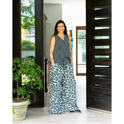 ANYA AYOUNG CHEE Savannah Elastic Waist Trousers White w/Black Palm Leaf Print - Caribshopper