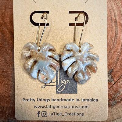 La Tige Faux - Stone Monstera Leaf Dangles Earrings - Caribshopper